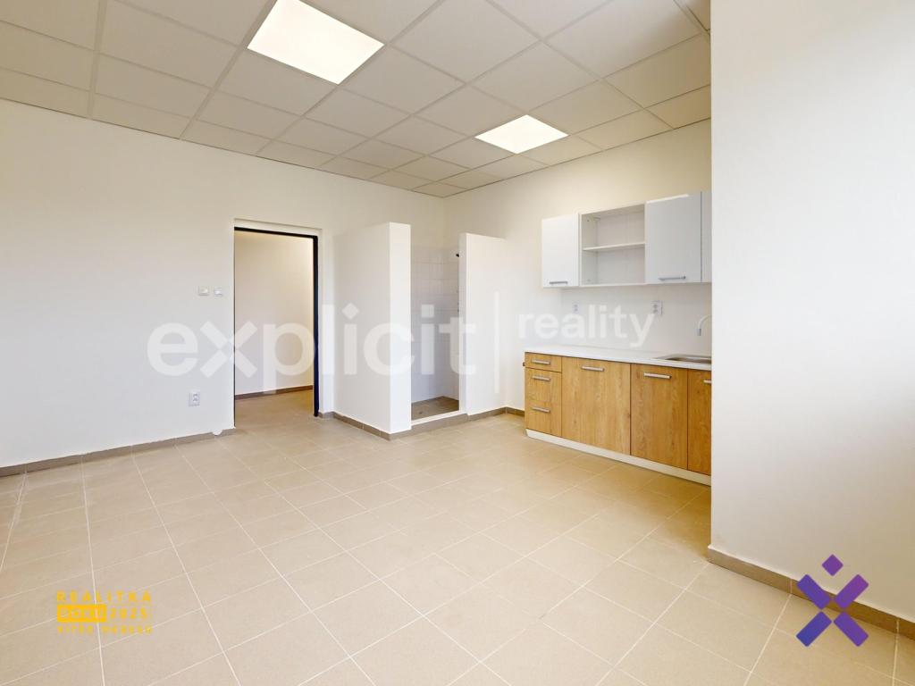 Pronájem bytu 1+kk 27 m2