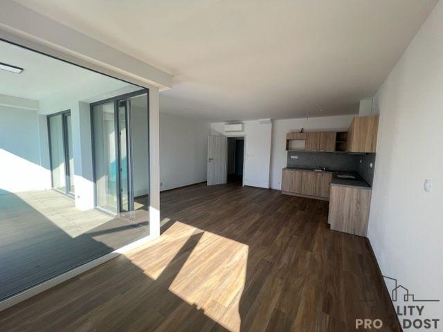 Pronájem bytu 2+kk 64 m2