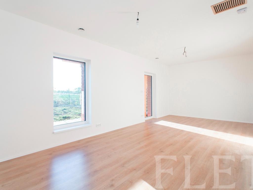 Prodej domu 96 m2, Zlonín – náhled fotky 5