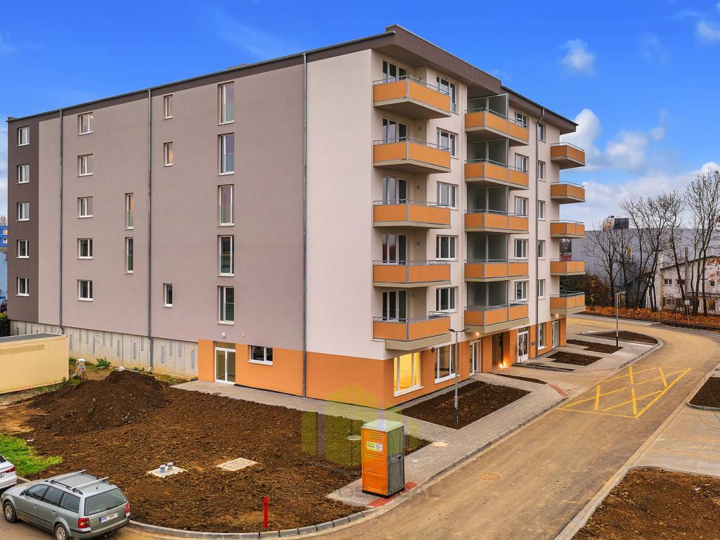 Pronájem bytu 1+kk 32 m2