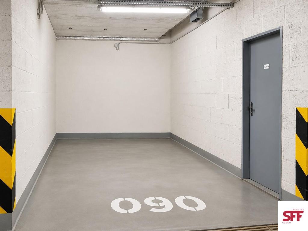 Pronájem bytu 3+kk 87 m2, Praha – náhled fotky 18