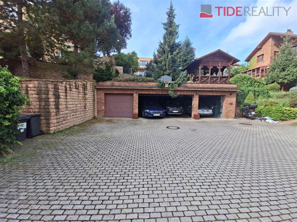 Pronájem bytu 5+kk 226 m2