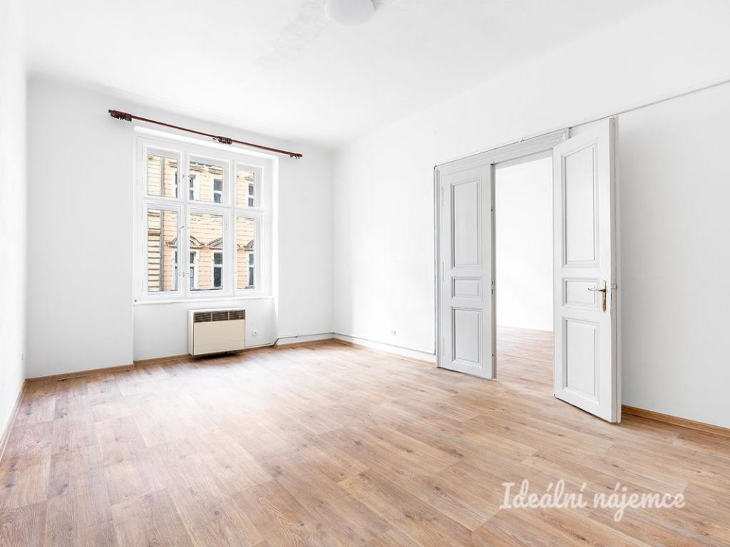 Apartament 3 camere, 98 m²