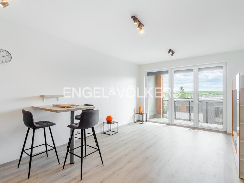 Pronájem bytu 1+kk 32 m2