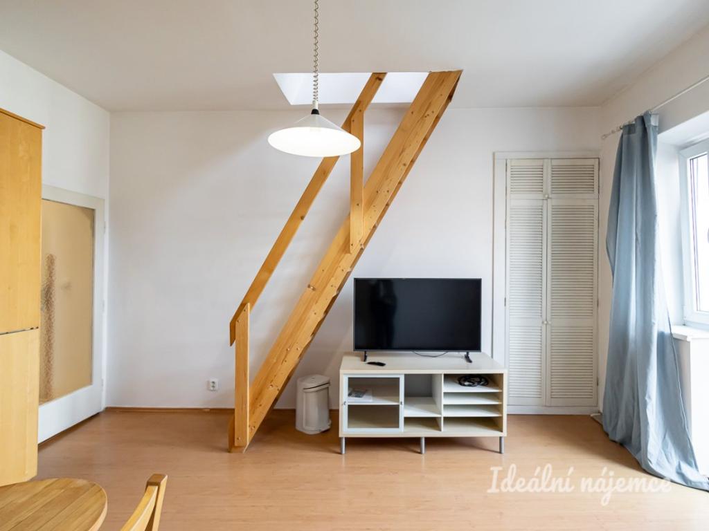 Pronájem bytu 2+kk 46 m2