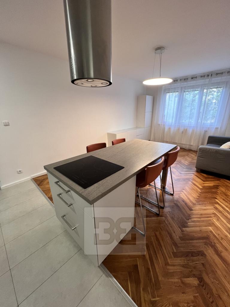 Pronájem bytu 3+kk 65 m2
