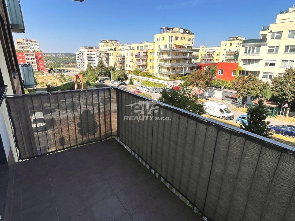 Pronájem bytu 2+kk 50 m2