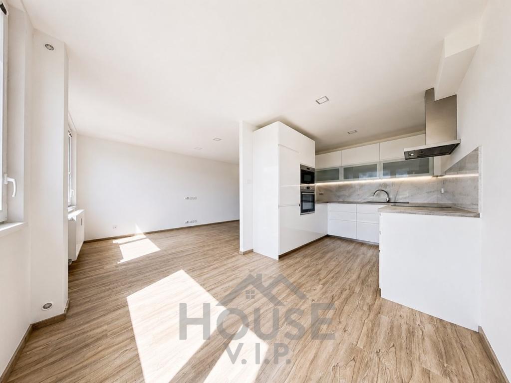 3+1, Kladno - Vodárenská, 7580000 Kč, 69 m2
