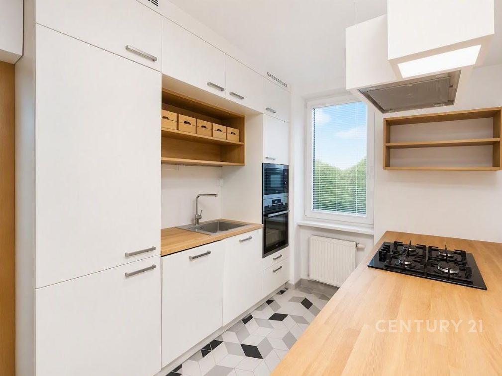Pronájem bytu 3+kk 75 m2