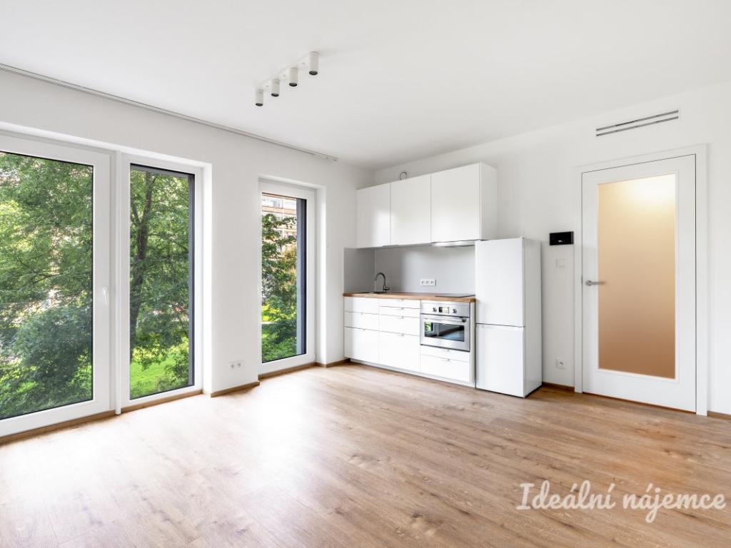 Pronájem bytu 1+kk 27 m2