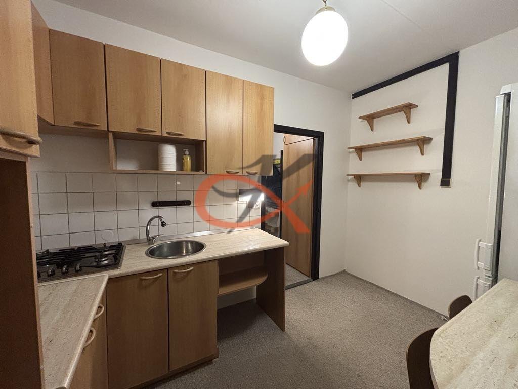 Pronájem bytu 1+1 38 m2
