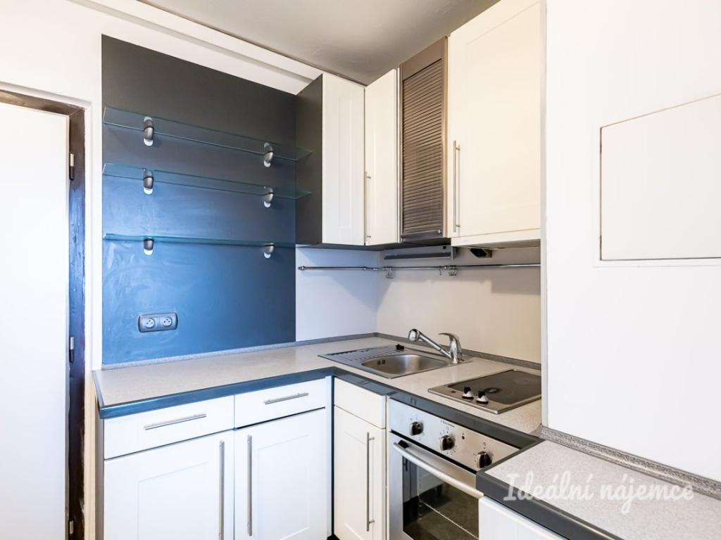 Pronájem bytu 2+kk 40 m2