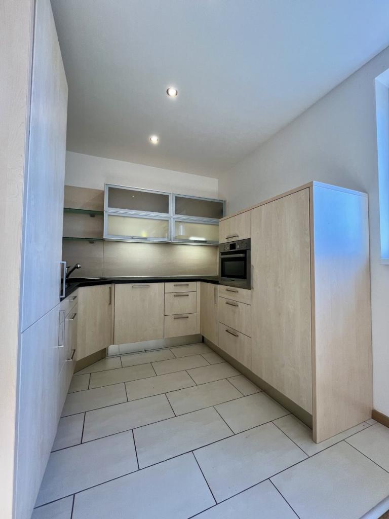Pronájem bytu 2+kk 72 m2