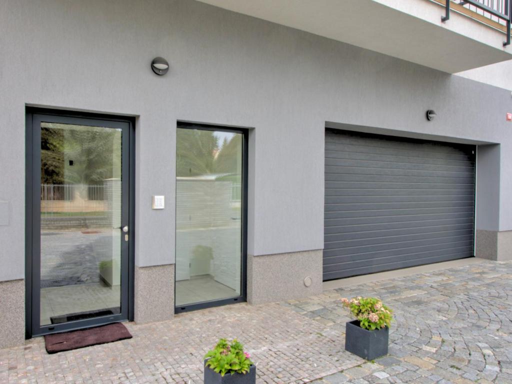 Pronájem bytu 2+kk 70 m2, Dobřichovice – náhled fotky 20