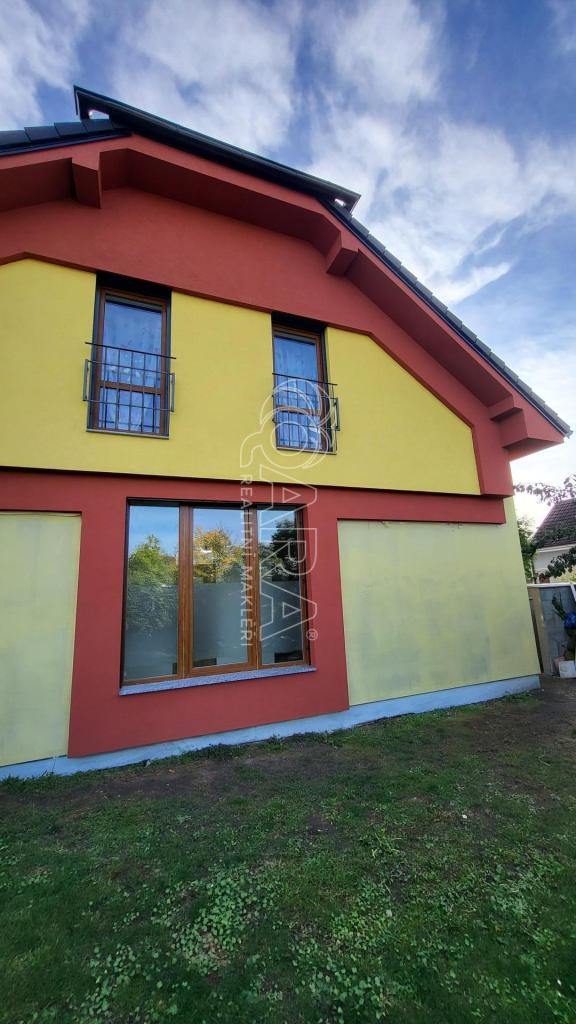 Pronájem bytu 1+kk 30 m2, Přerov nad Labem – náhled fotky 12