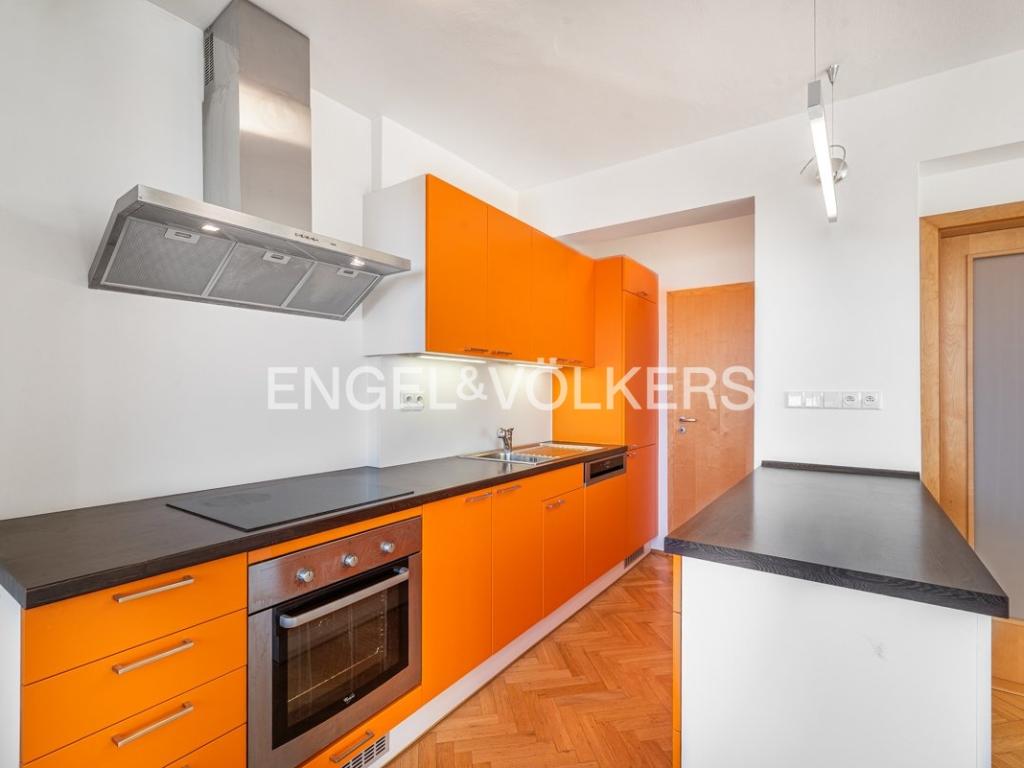 Pronájem bytu 2+kk 57 m2