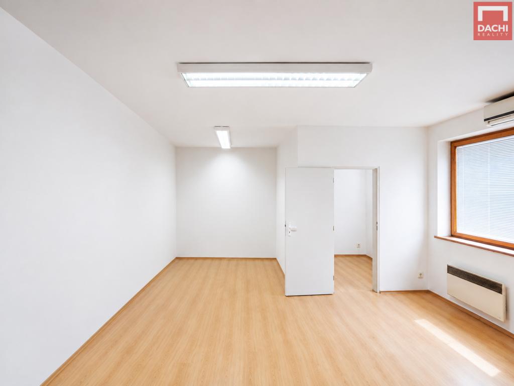 Pronájem bytu 1+kk 35 m2