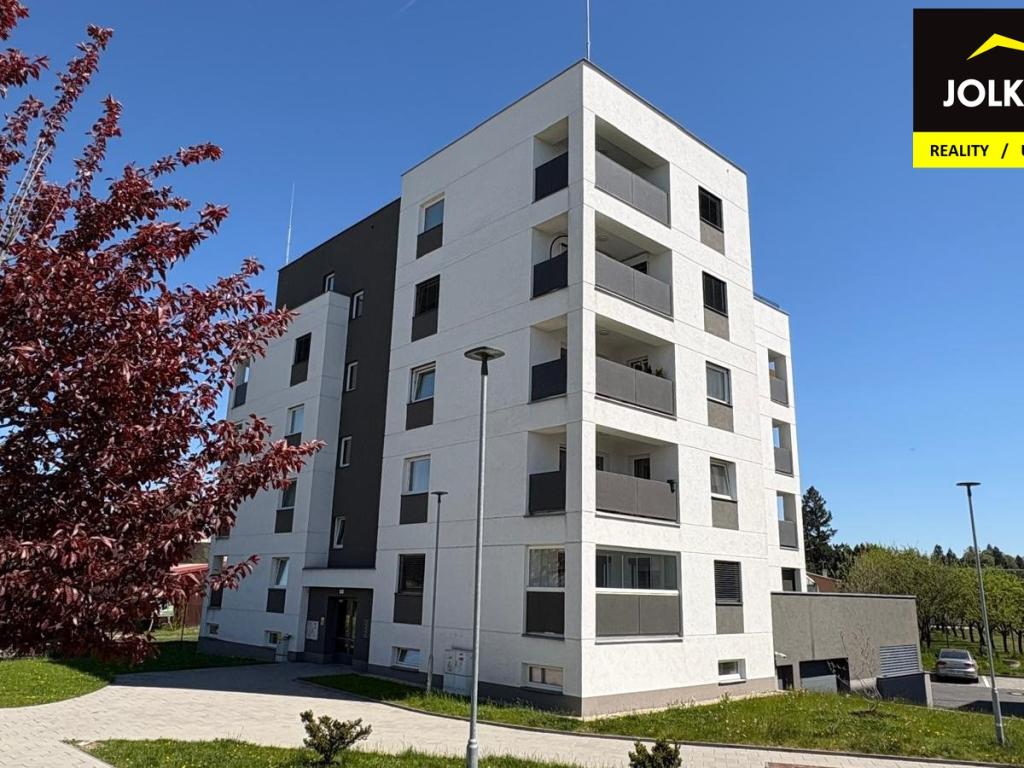 Pronájem bytu 4+kk 111 m2