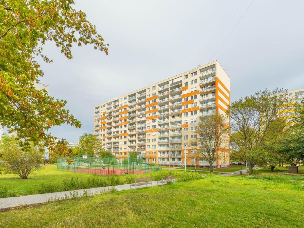 Pronájem bytu 2+1 55 m2