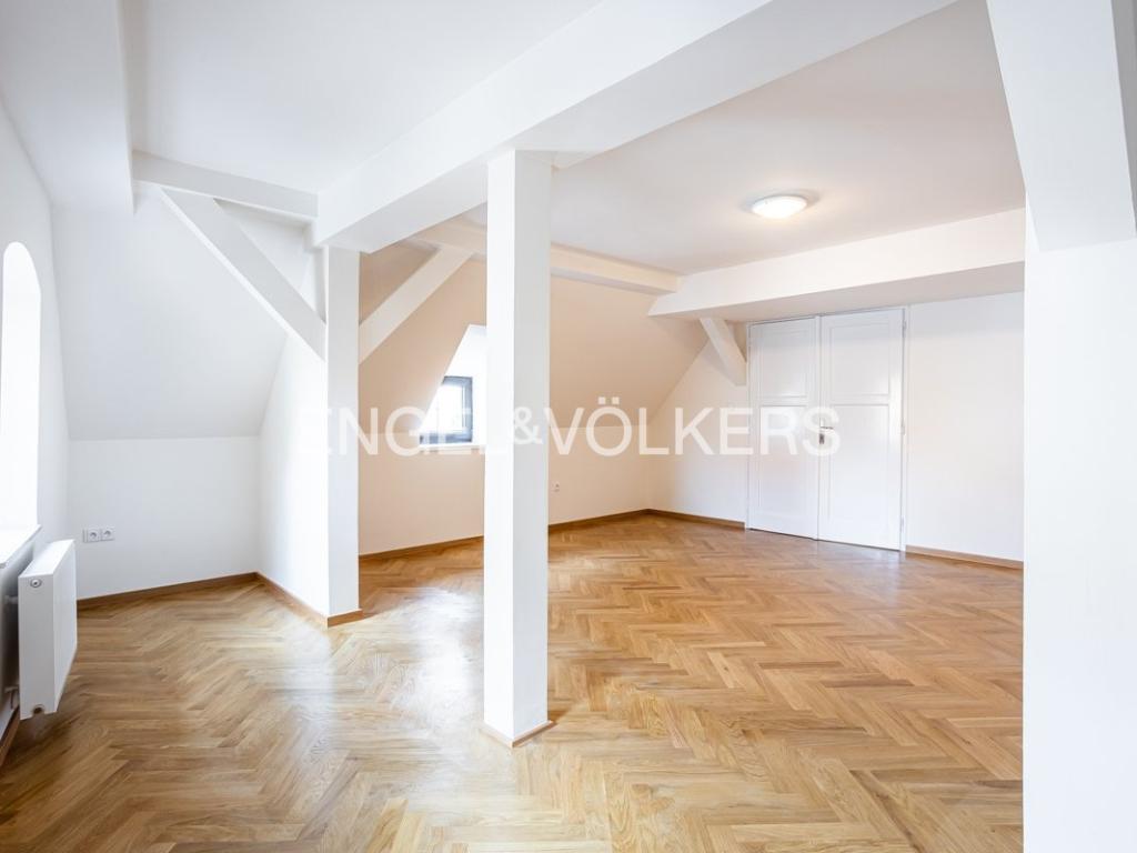 Pronájem bytu 2+kk 89 m2