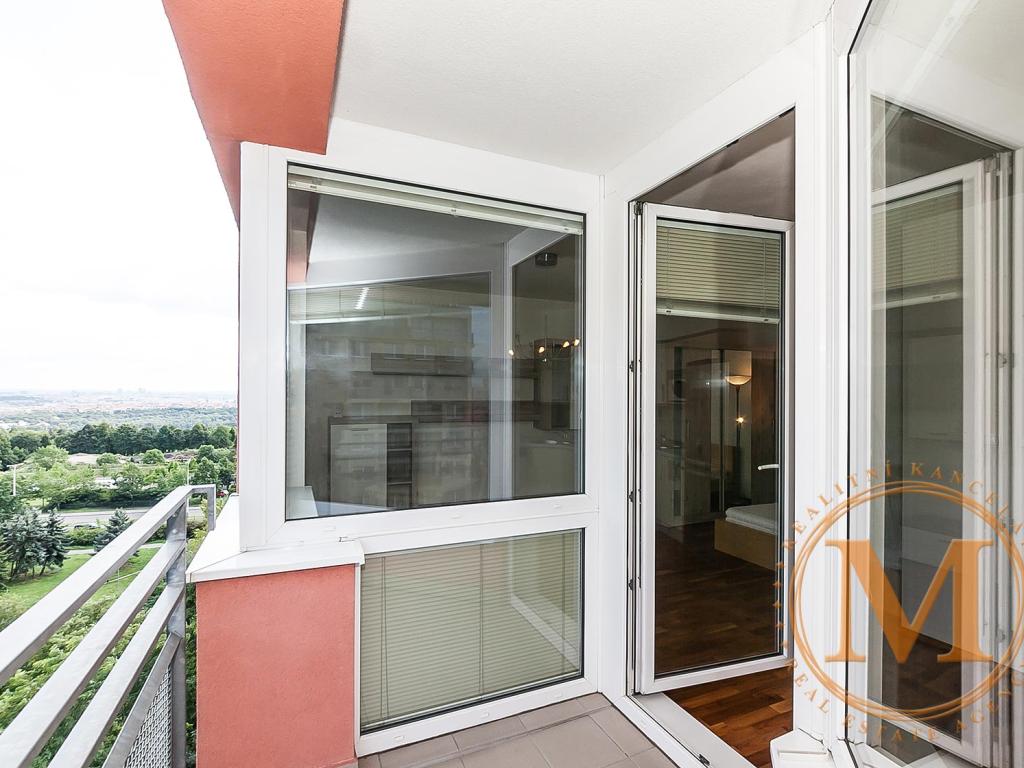Pronájem bytu 1+kk 40 m2, Praha – náhled fotky 7