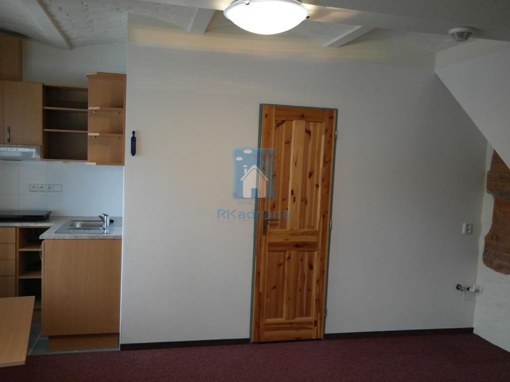 Pronájem bytu 1+kk 20 m2
