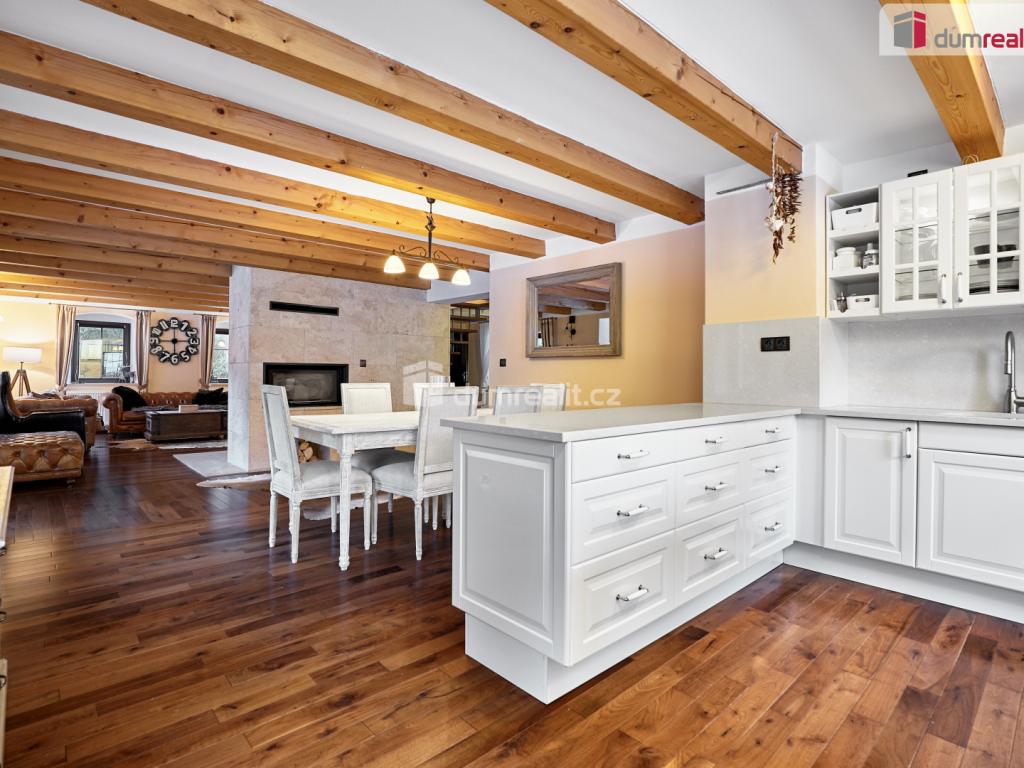 Prodej domu 230 m2