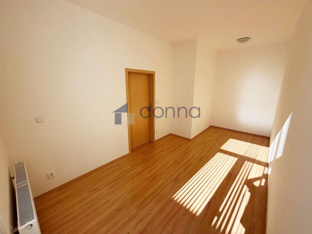 Pronájem bytu 2+kk 55 m2, Praha – náhled fotky 7