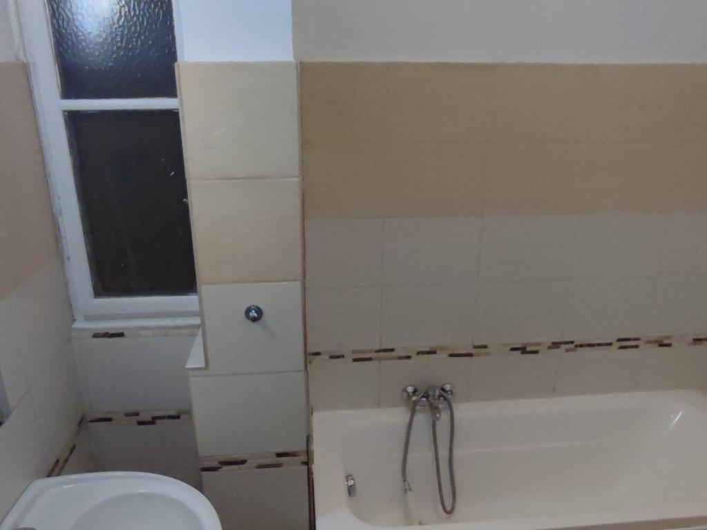 Pronájem bytu 3+1 92 m2, Praha – náhled fotky 15