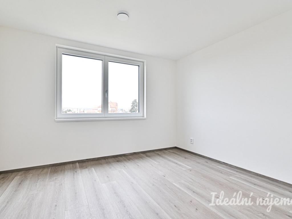 Pronájem bytu 3+kk 71 m2, Dobřany – náhled fotky 11