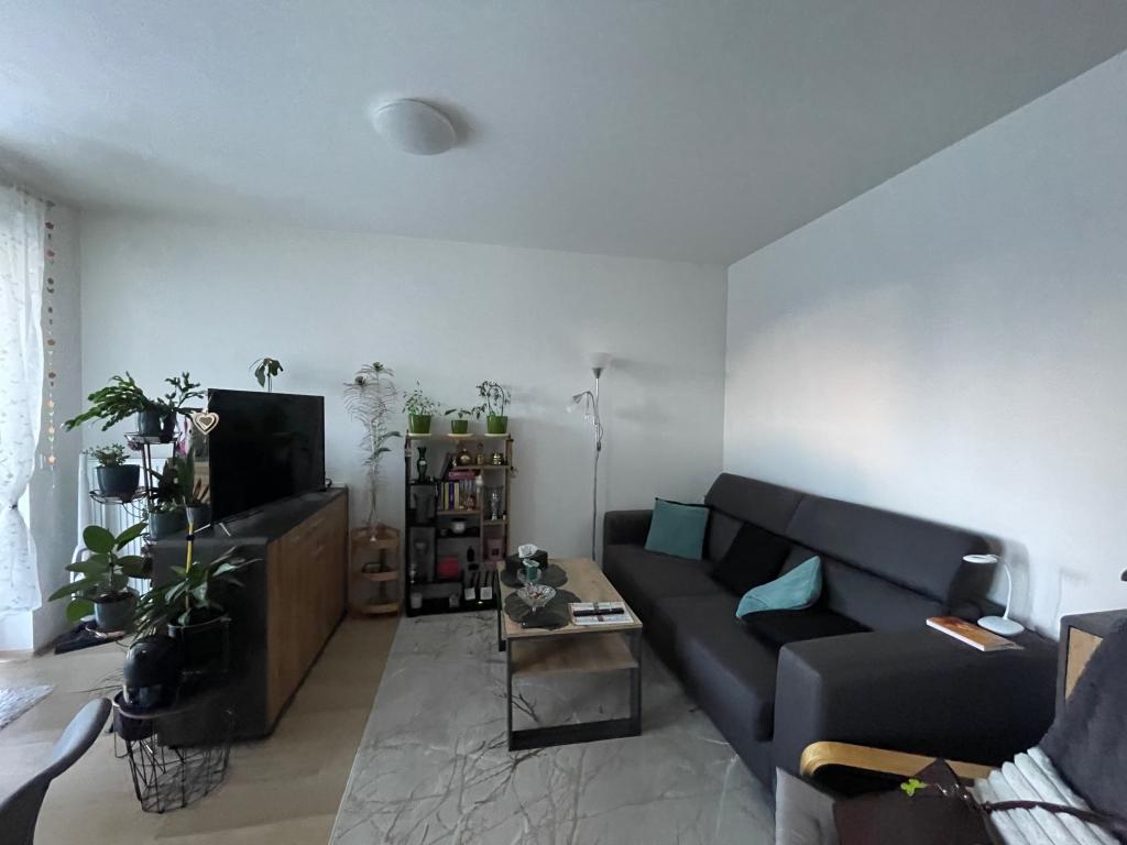 Pronájem bytu 1+kk 38 m2