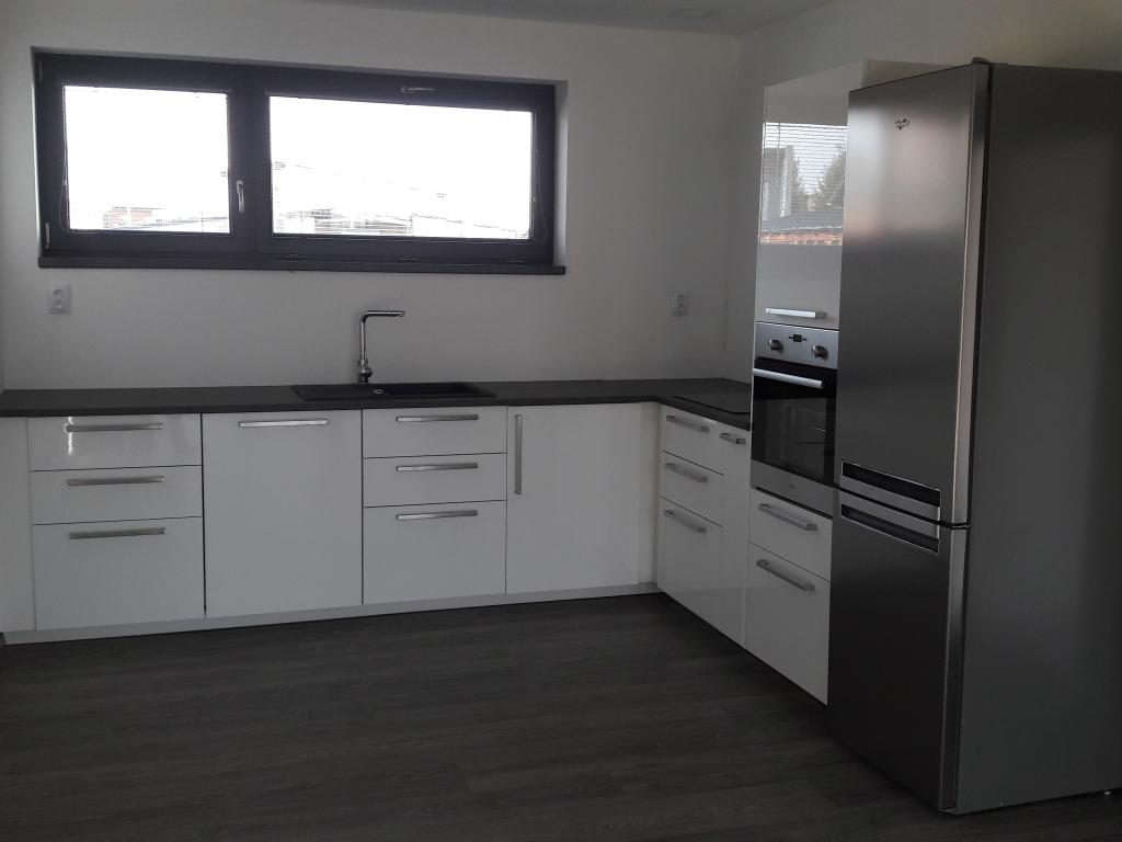 Pronajem bytu dům 120 m2