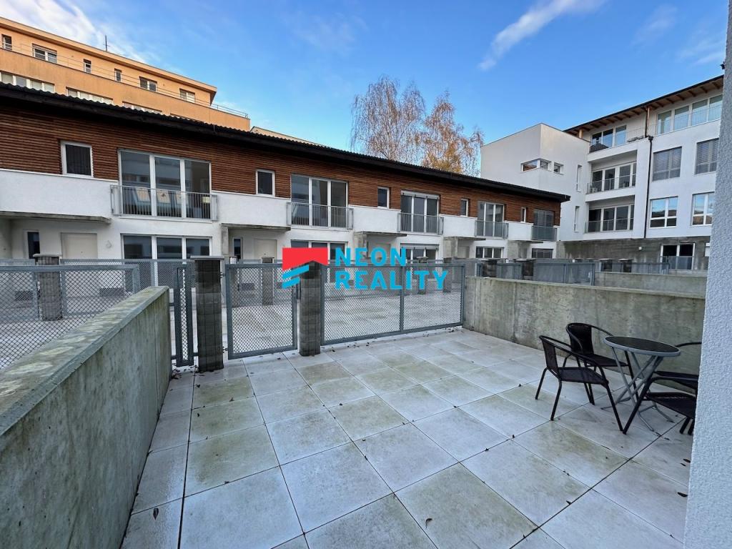 Pronájem bytu 2+kk 50 m2