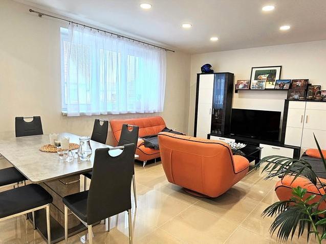 Pronájem bytu 2+kk 80 m2