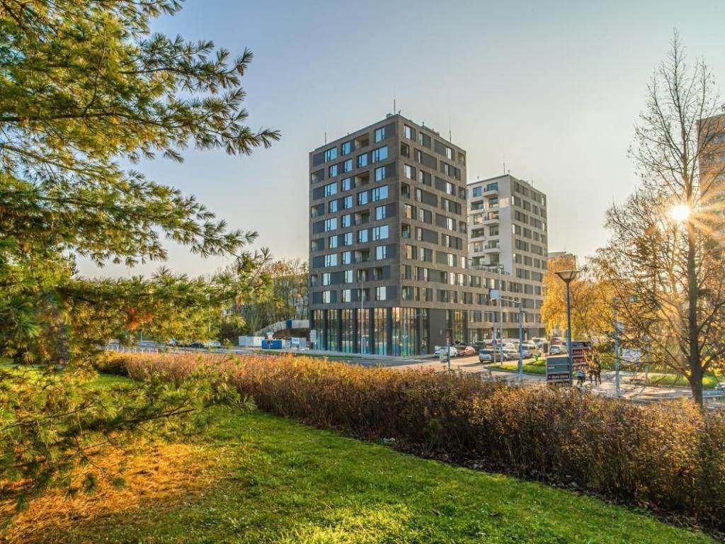 Pronájem bytu 3+kk 82 m2, Praha – náhled fotky 10