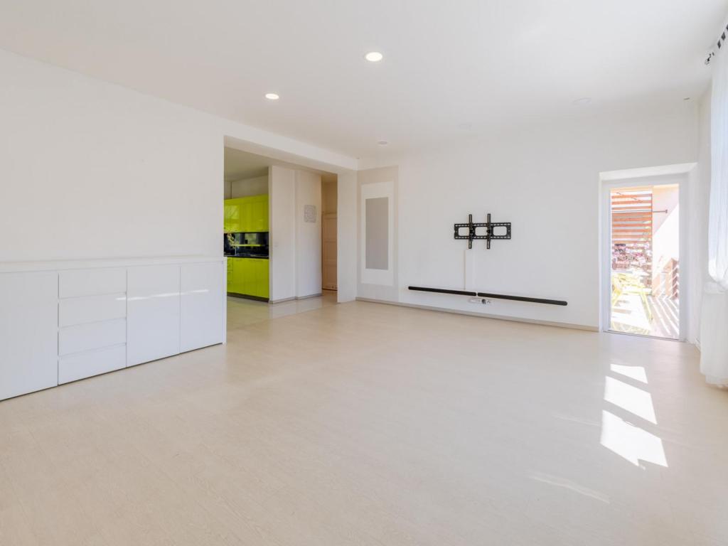 Pronájem bytu 3+kk 109 m2
