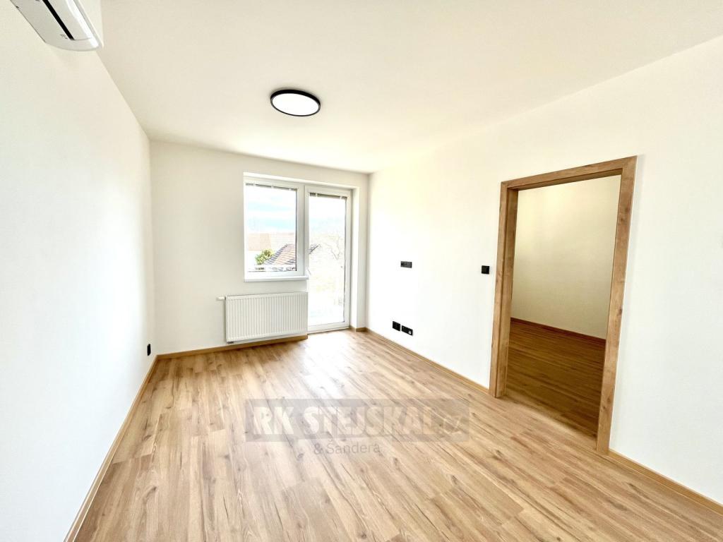 Pronájem bytu 2+kk 42 m2
