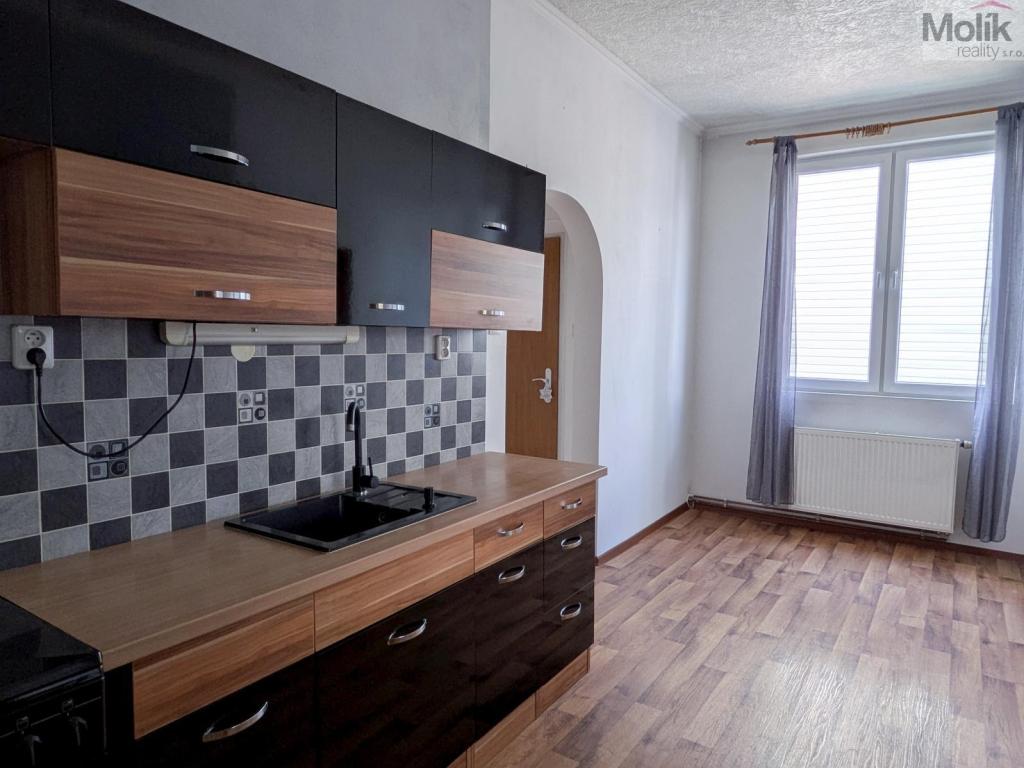 Pronájem bytu 3+1 90 m2