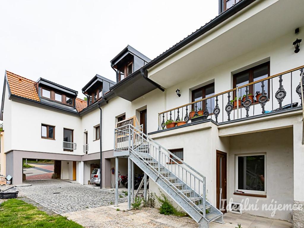 Pronájem bytu 2+kk 49 m2