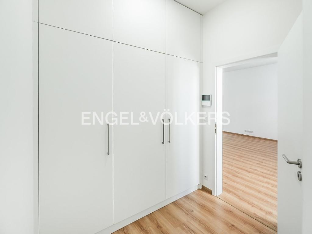 Pronájem bytu 2+kk 82 m2