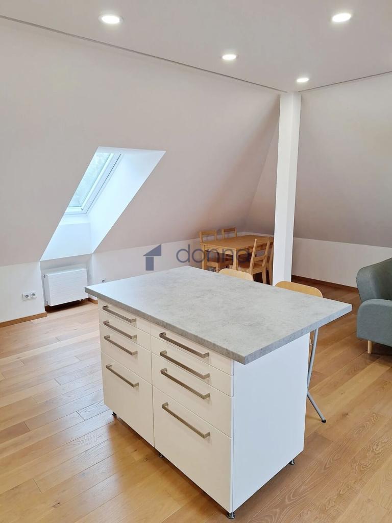 Pronájem bytu 2+kk 72 m2