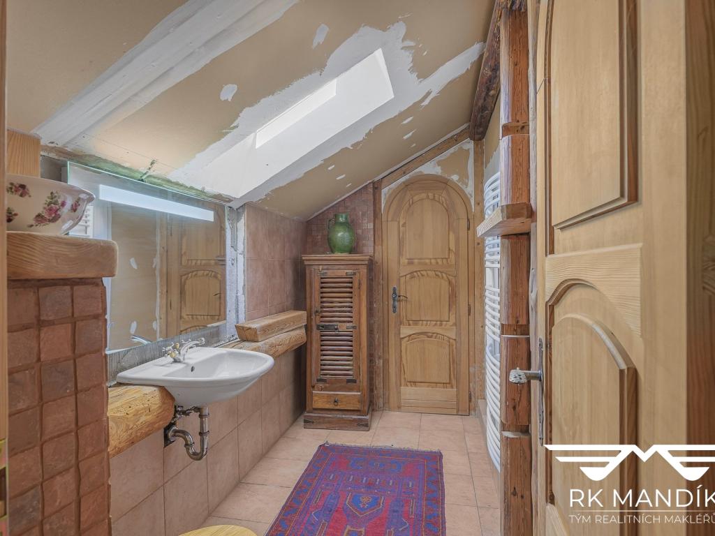 Prodej domu 270 m2, Oplany – náhled fotky 23