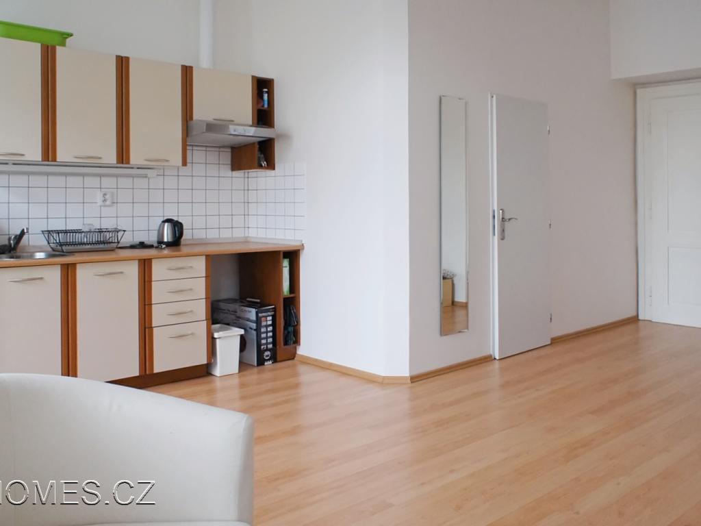 Pronajem bytu 1+kk 32 m2