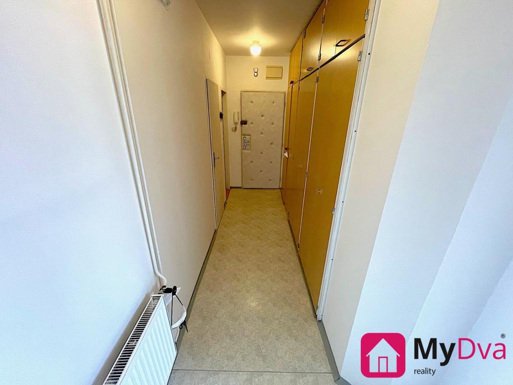 Pronájem bytu 2+kk 45 m² – pohled 6