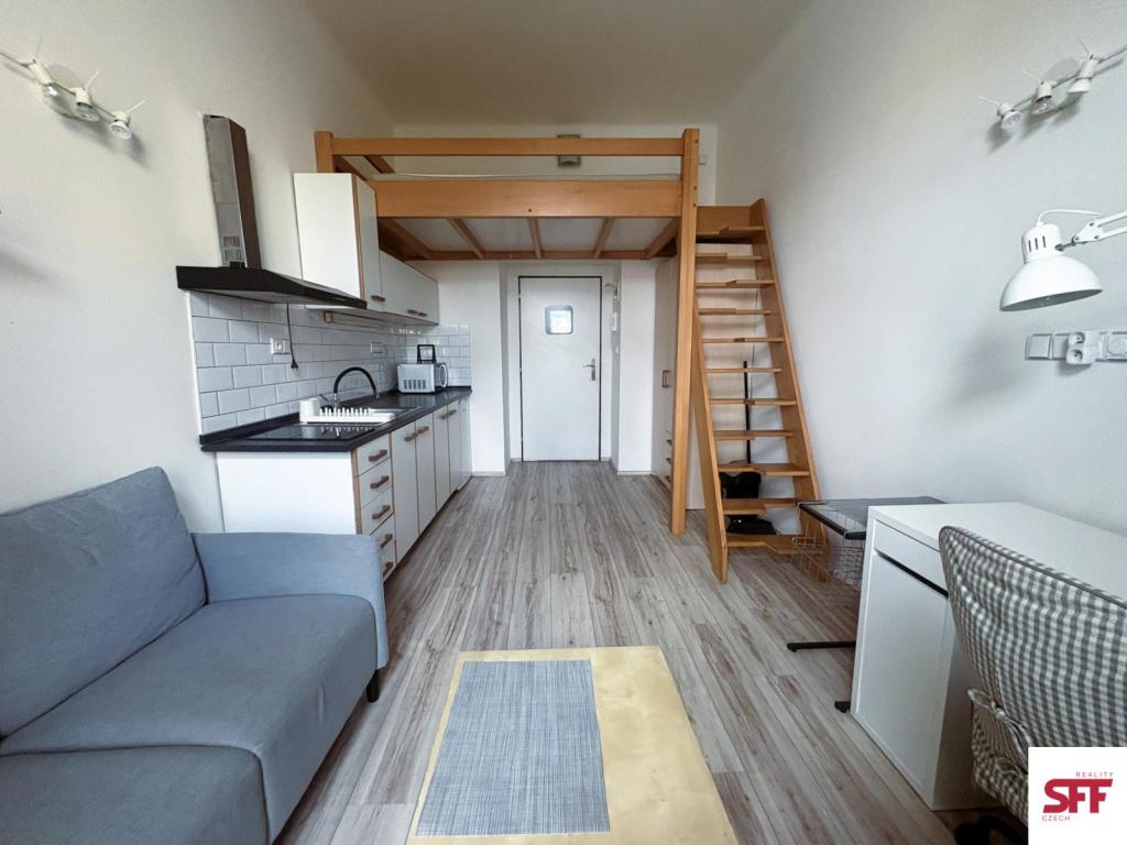 Pronájem bytu 1+kk 28 m2