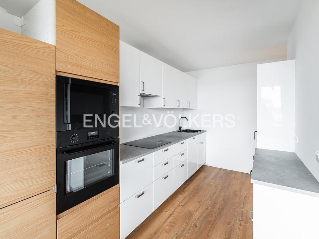 Pronájem bytu 3+kk 75 m2