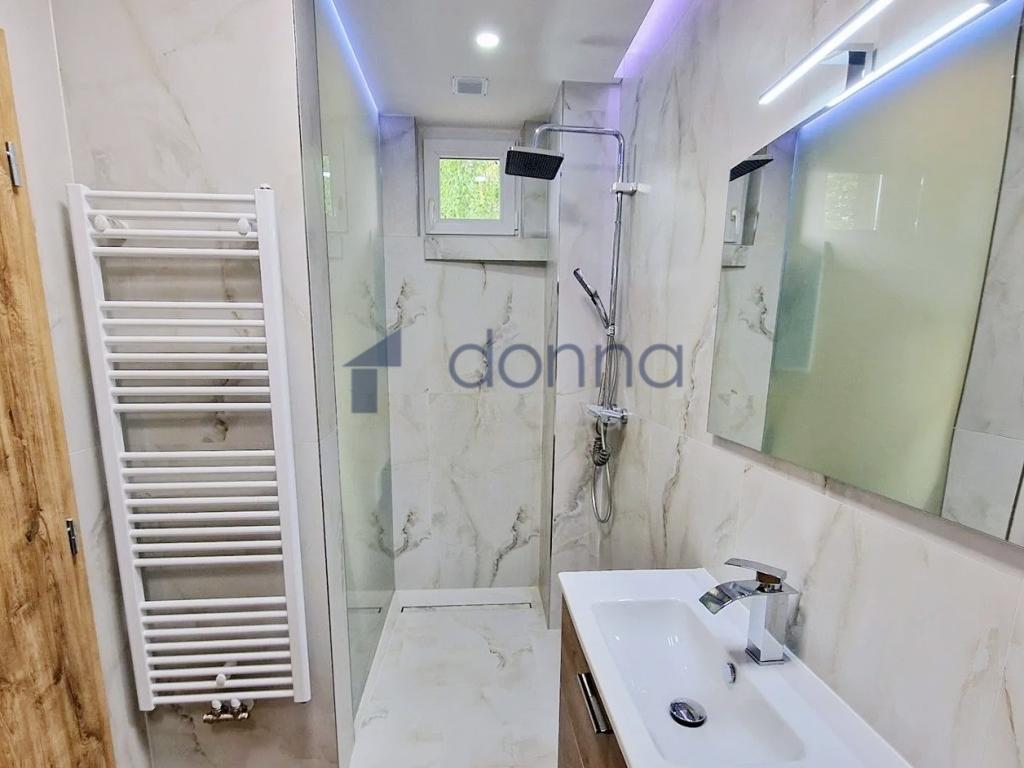Pronájem bytu 2+kk 43 m2