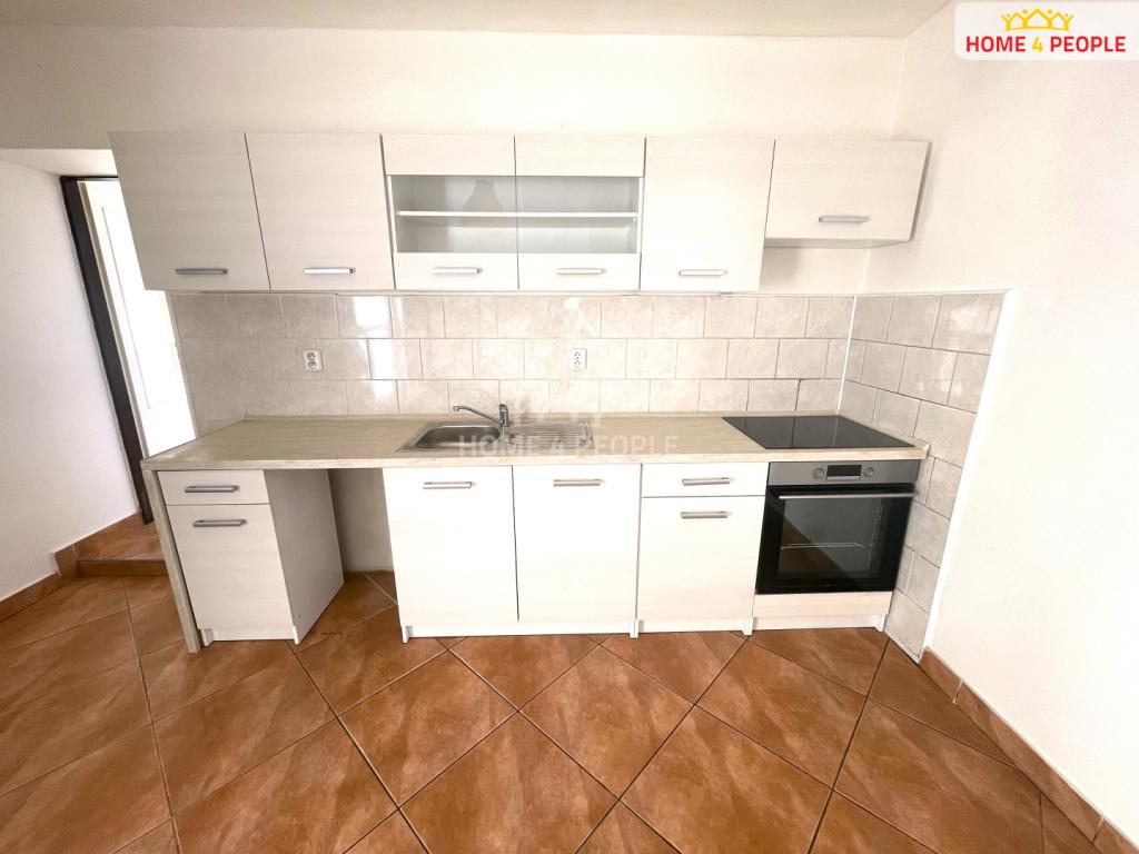 Pronájem bytu 2+1 68 m2
