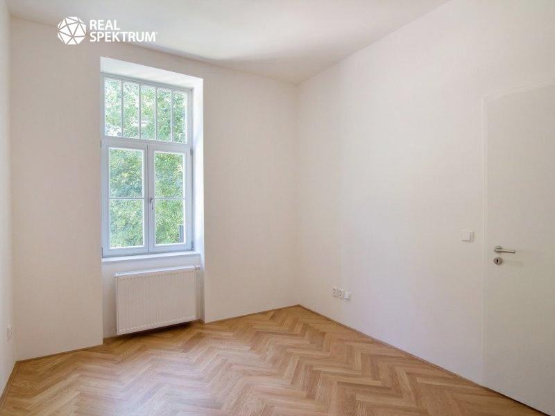 Pronájem bytu 2+kk 56 m2