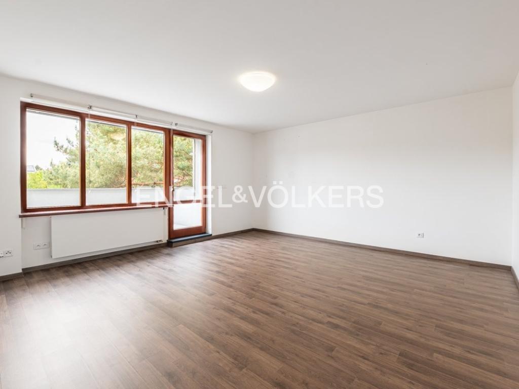 Pronájem domu 320 m² – pohled 5